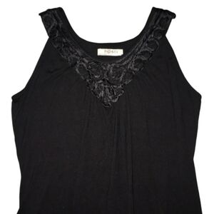 ROMY Black Tank Top Sleeveless V-Neck Statement Flowey Tunic Womens Size Medium